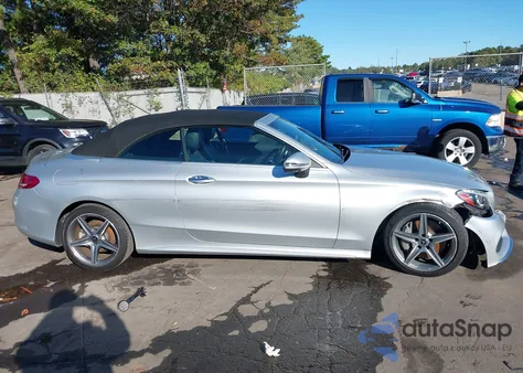 2018 Mercedes-Benz C 300 4Matic z USA, uszkodzony, nr VIN WDDWK4KB9JF752553